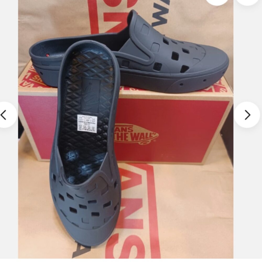Vans Men's 13 Slip On Mule Trek Black VN00005V8BLK New With Tags And Box Label
